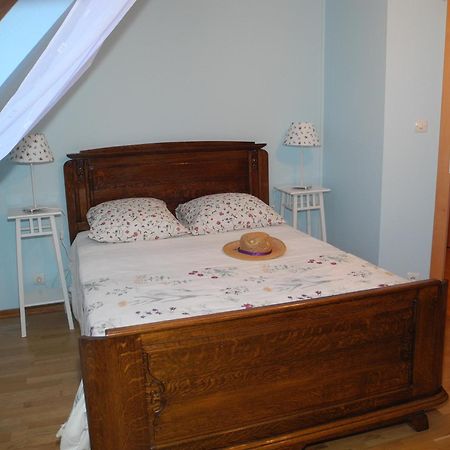 Au Pied Du Chateau Lichtenberg Екстер'єр фото